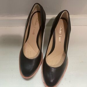 Clarks Elis Edith super comfy, sexy black pumps